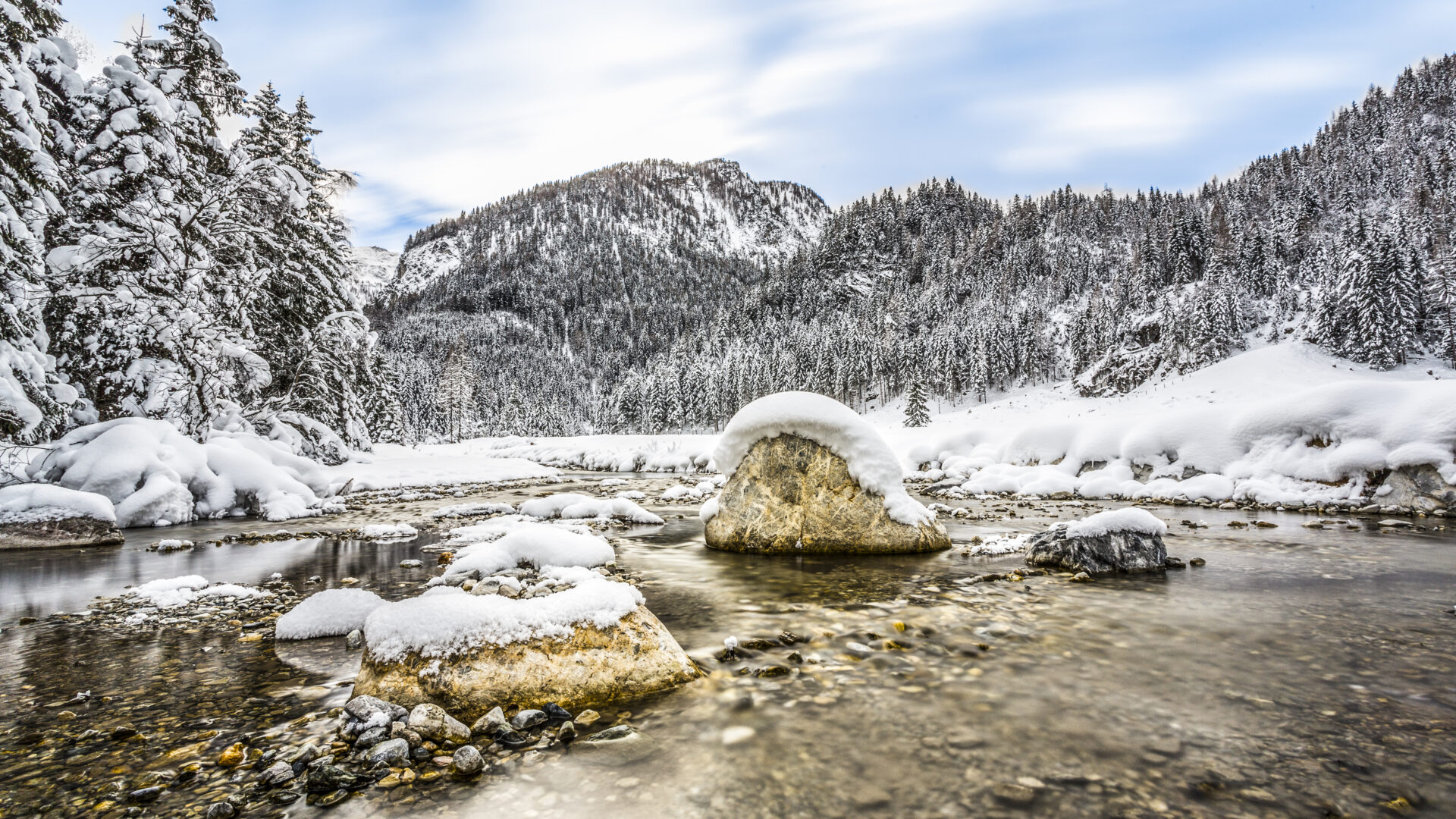 18 Flachau Winter Landschaft Wasser Marbach 1